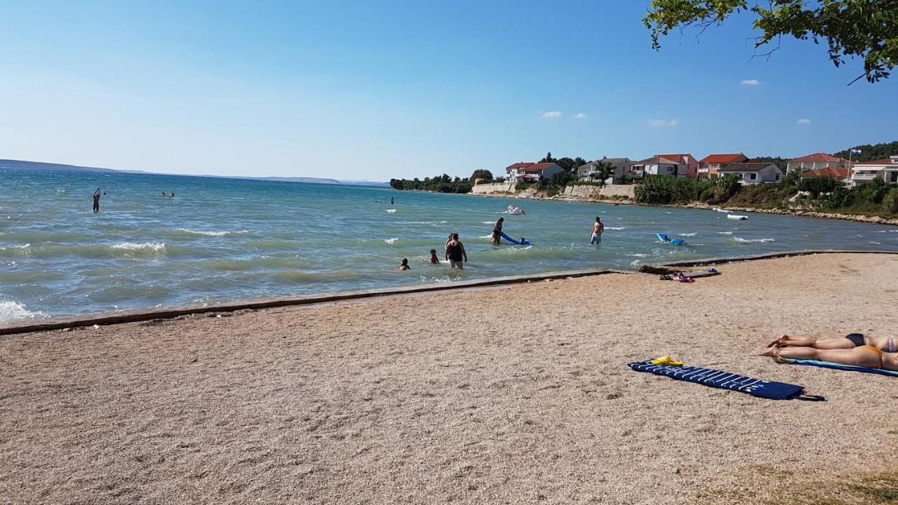 Apartments Smilja Ljubač エクステリア 写真
