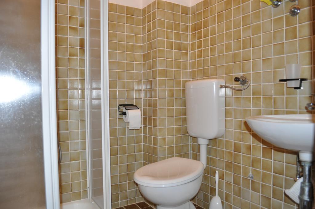 Apartments Smilja Ljubač エクステリア 写真