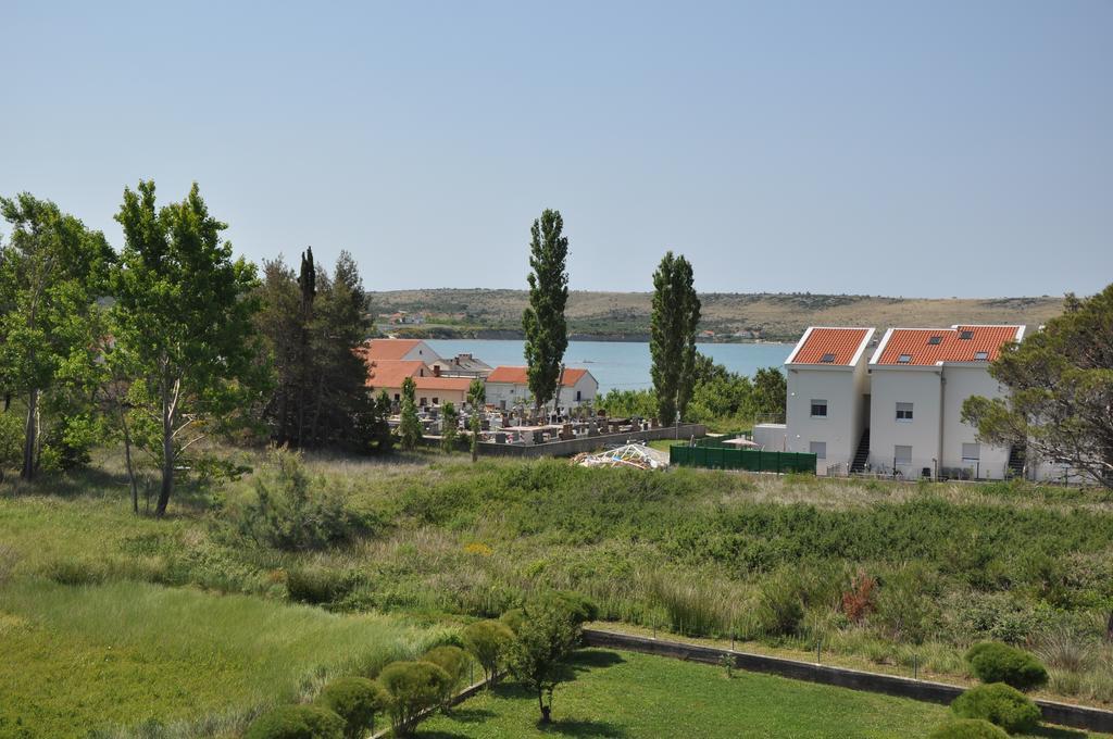 Apartments Smilja Ljubač エクステリア 写真