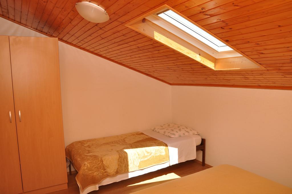 Apartments Smilja Ljubač エクステリア 写真