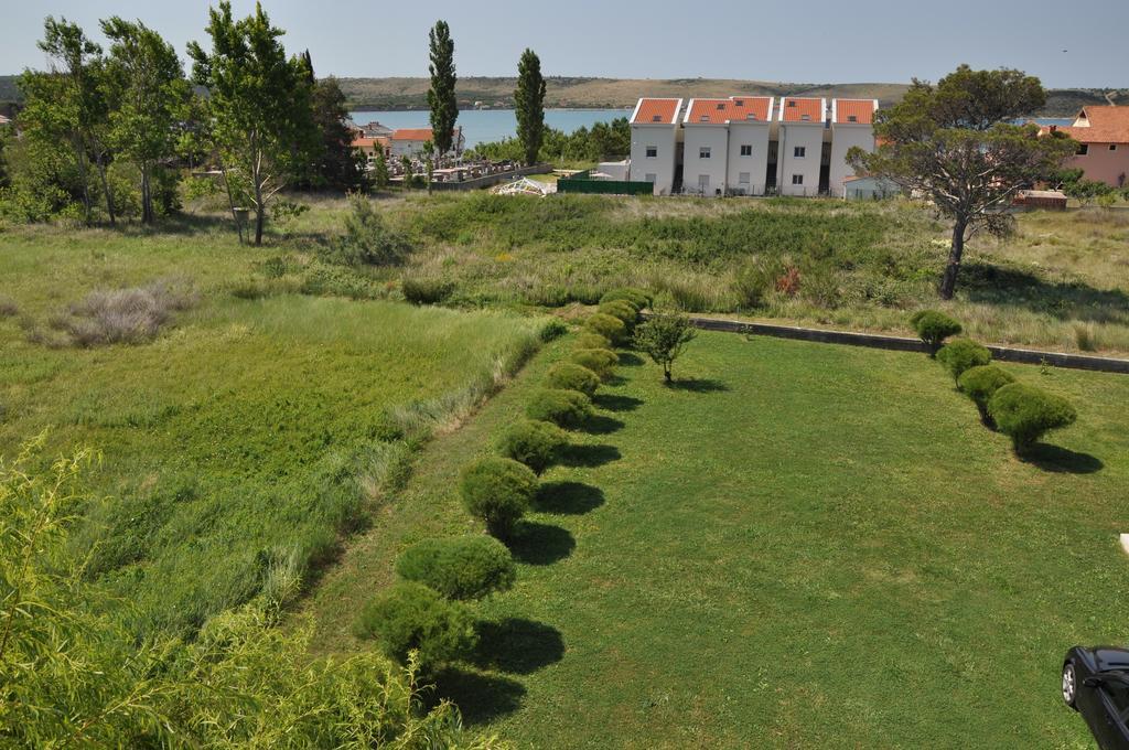 Apartments Smilja Ljubač エクステリア 写真